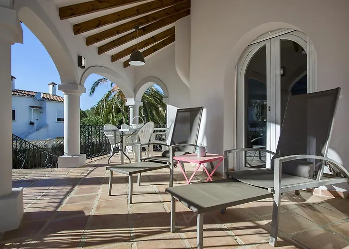 Anxao By Aguilarent 德尼亚